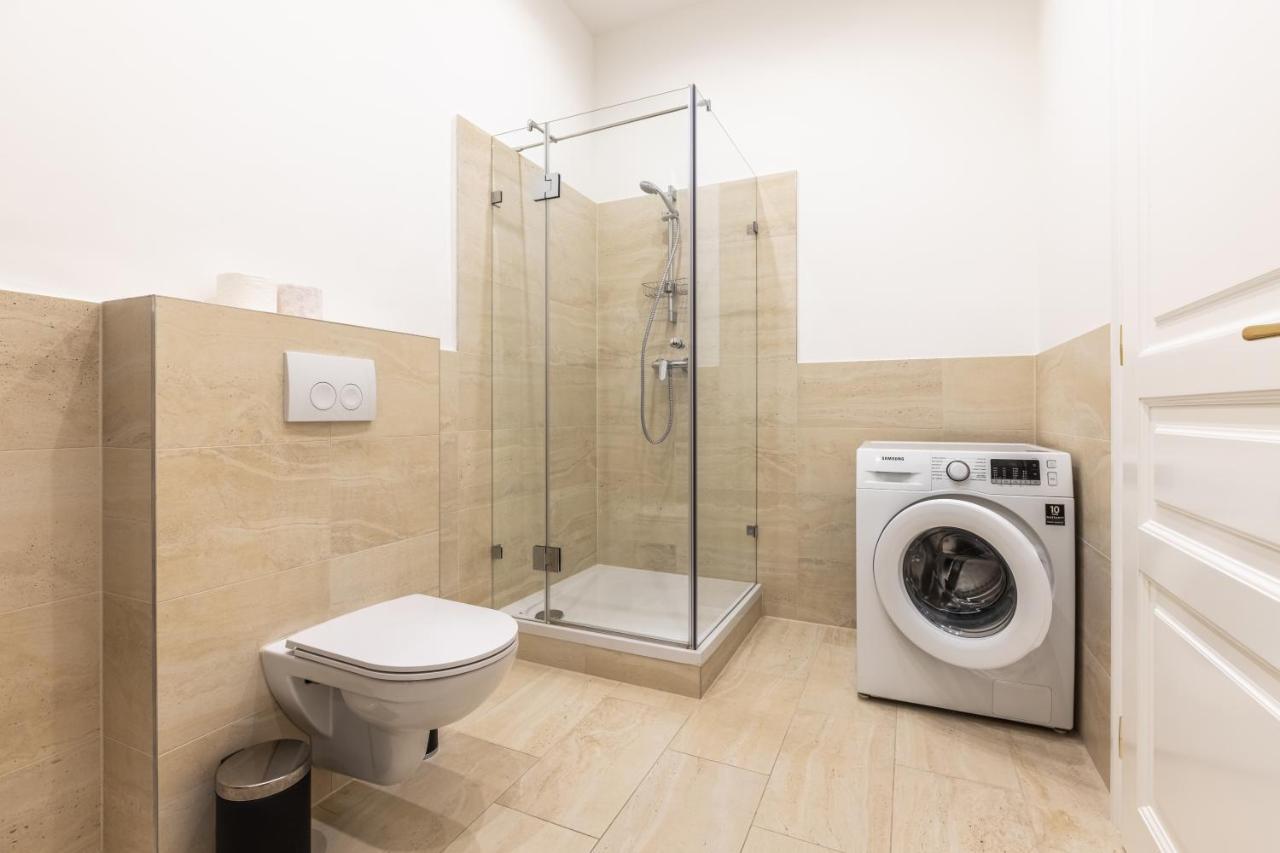 Spacious 2 Bedroom Nearby Center * Vienna